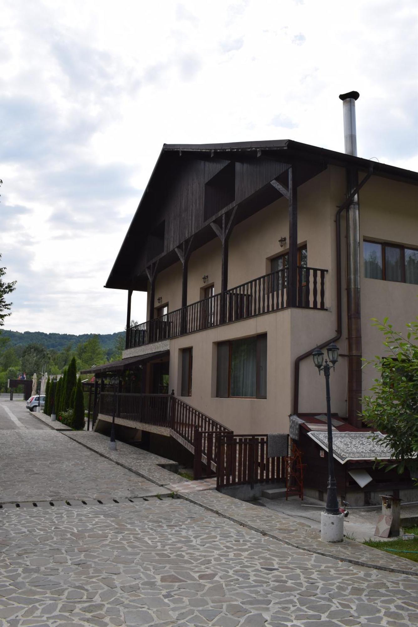 Pensiunea Arido Cornu de Jos Exterior photo